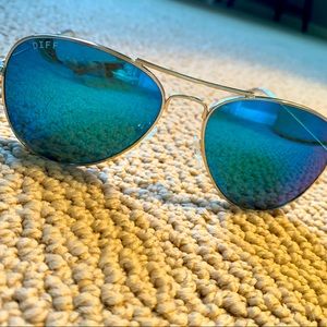 Diff Eyewear Blue sunglasses